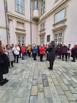 Adventi buszos kirándulás 2025: vezetett városnézés Pozsonyban
