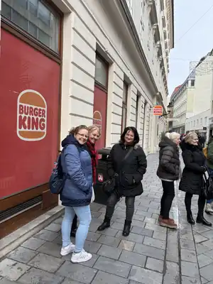 Adventi buszos kirándulás 2025: vendégeink a pozsonyi óvárosban