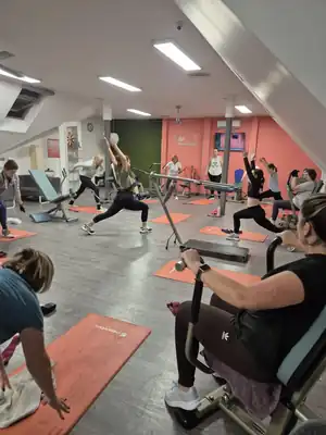 Köredzés a Korall Sportszigetben: hidraulikus gépek és köztes állomások